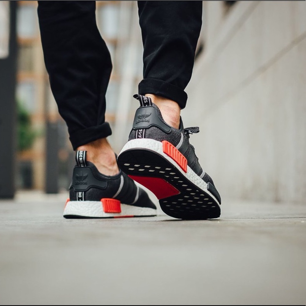 ADIDAS NMD R1 US M SIZE 4 PRE OWNED - Picture 7 of 8